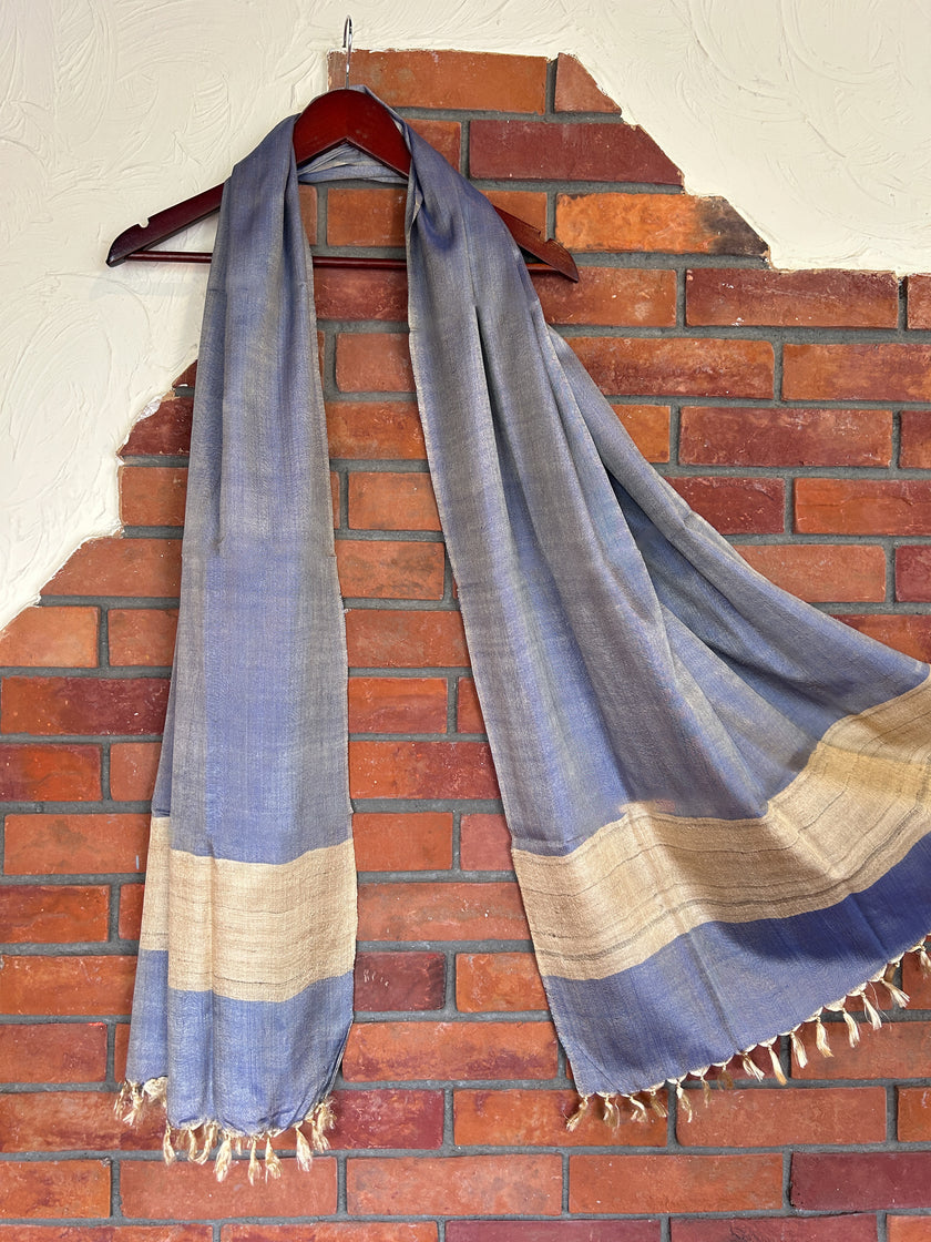 Banana silk stole
