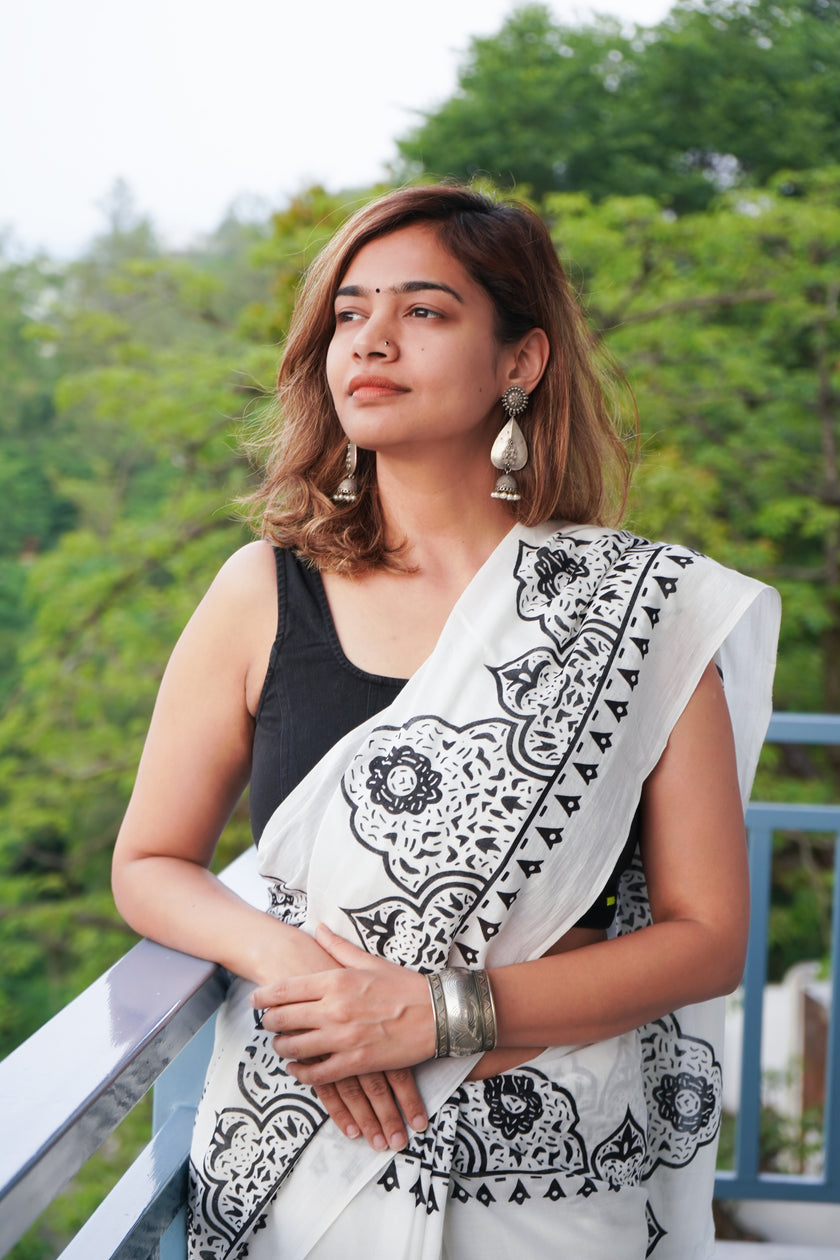 Chandrika saree (moon energy)