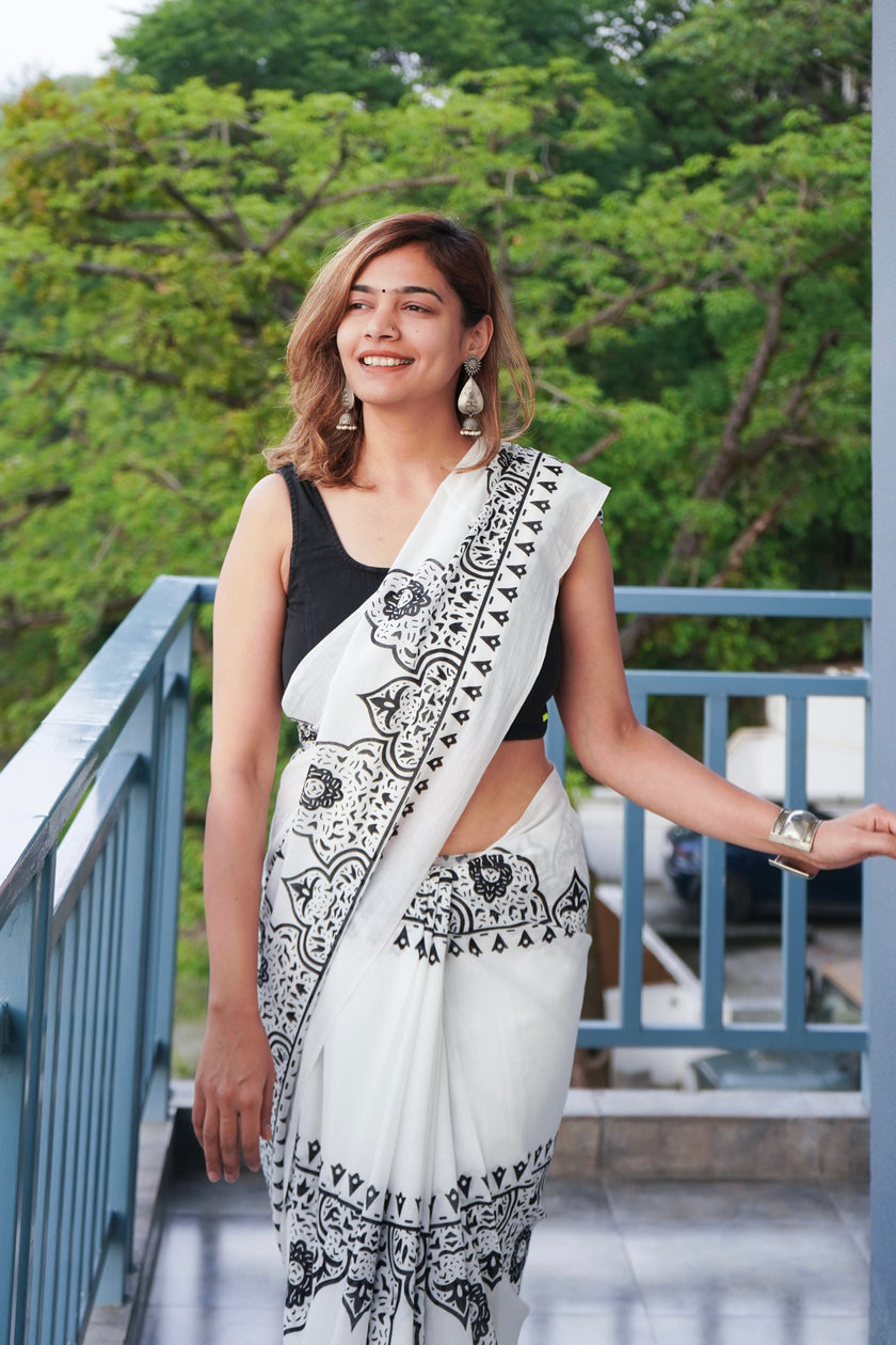 Chandrika saree (moon energy)