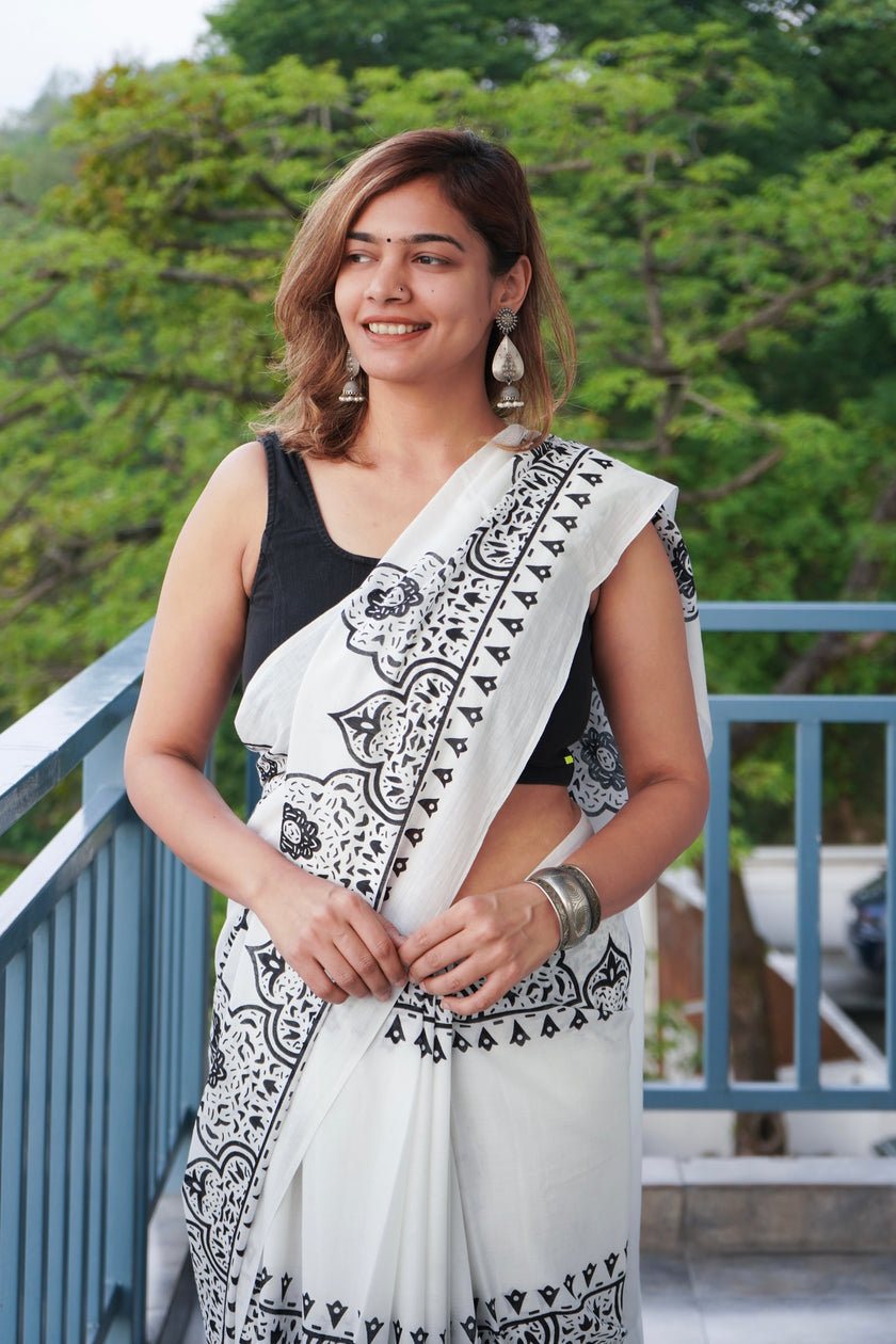 Chandrika saree (moon energy)